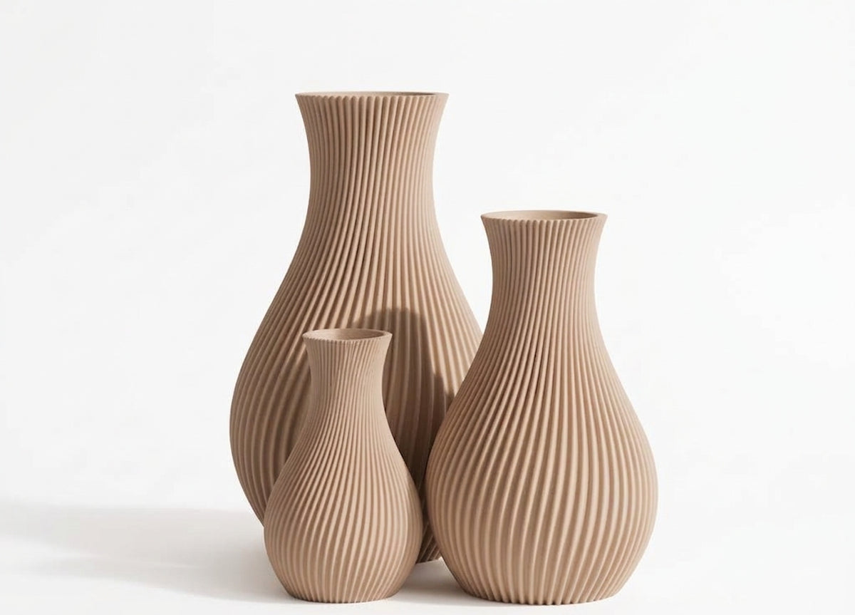 Terra Reed vases in three sizes, Beige